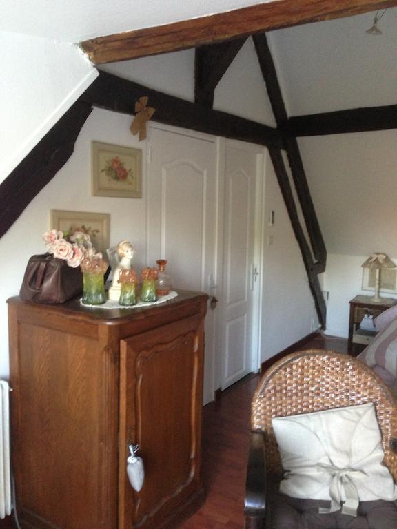 Châteauroux Le Lavoir Bed & Breakfast 部屋 写真
