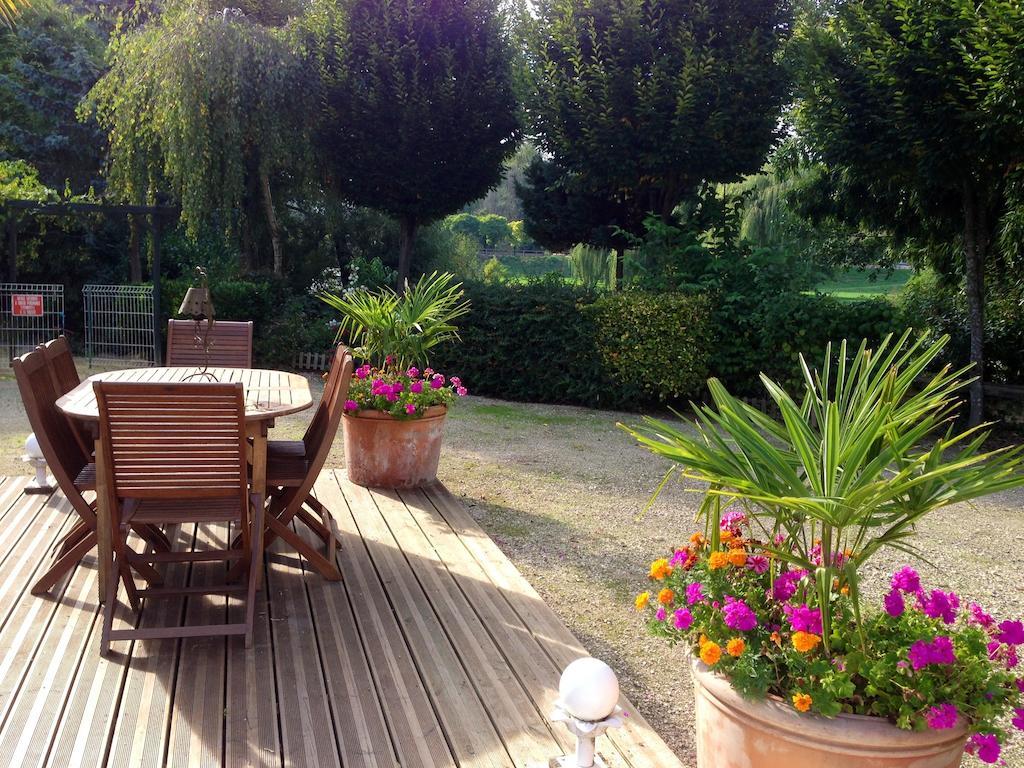 Châteauroux Le Lavoir Bed & Breakfast エクステリア 写真