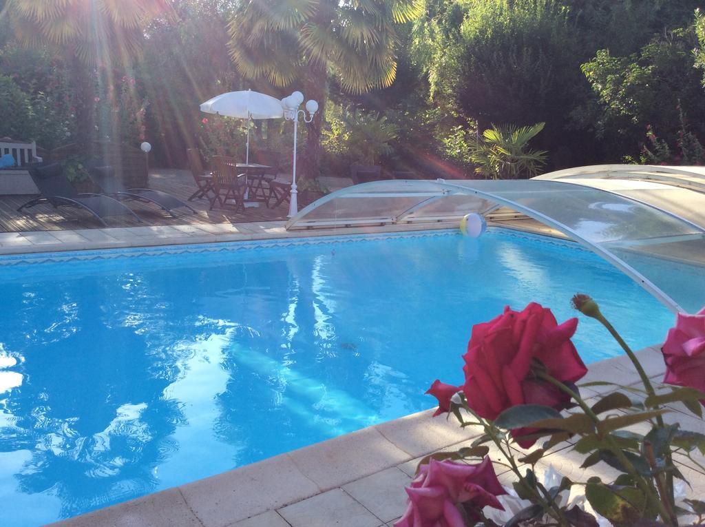 Châteauroux Le Lavoir Bed & Breakfast エクステリア 写真